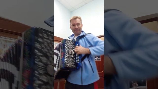 Цыганочка, обработка Вадима Тимофеева, исп. автор. 14.01.2024г. Со старым новым годом вас✋👋!!! смотреть онлайн