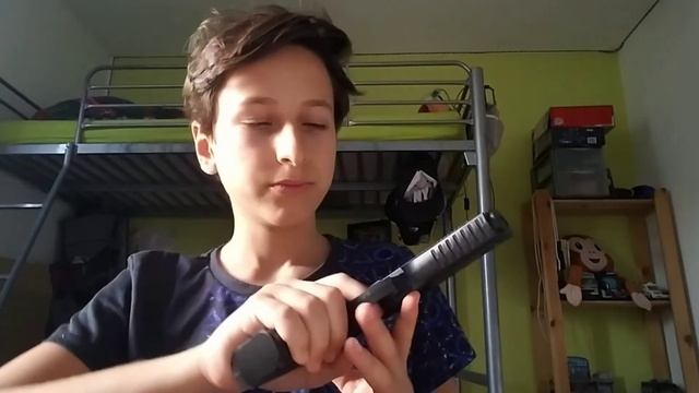 Présentation d'une réplique d'arme a 8€ смотреть онлайн