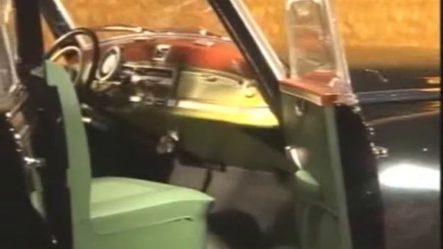 Pace Car: Auto a Escala - Carlos Cueva - MERCEDES BENZ 300 TYPE смотреть онлайн