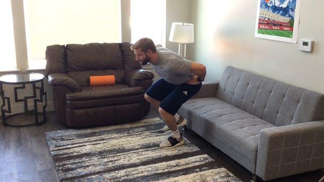 Seated Jump - 1 Foot Land смотреть онлайн