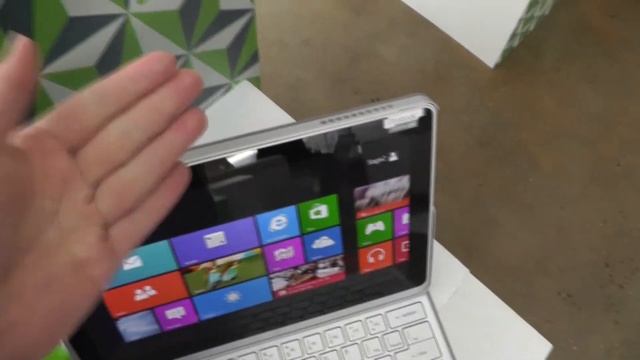 Acer Aspire P3 Hands On