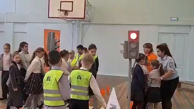 Лаборатория безопасности смотреть онлайн