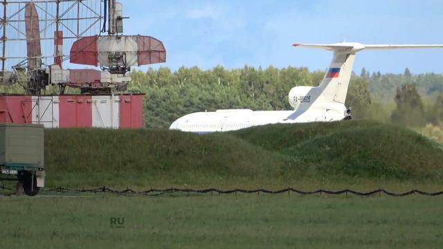Прекрасный самолет Ту-154Б-2 смотреть онлайн
