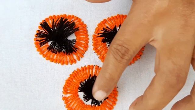Hand Embroidery Flower design trick with Bobbin make. Easy Hand Embroidery Flower design смотреть онлайн