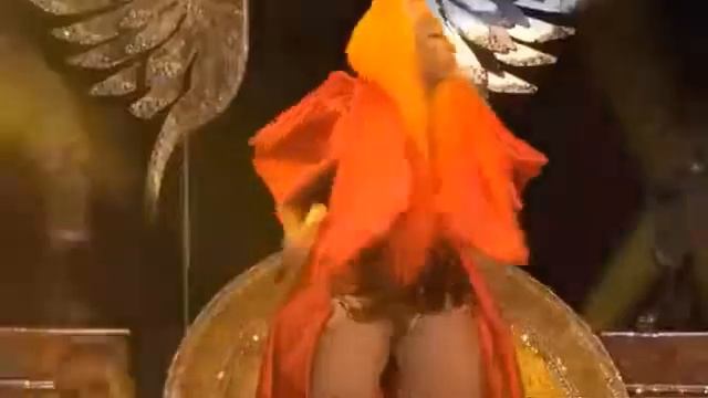nicki minaj majesty live 2019 смотреть онлайн