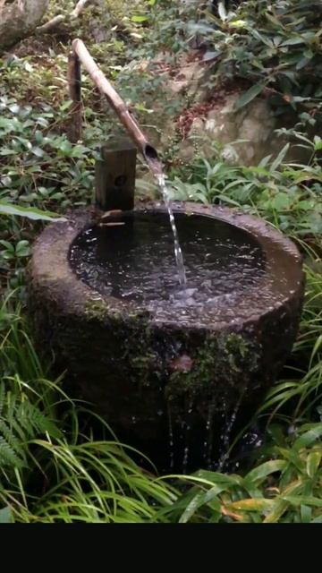 24 seconds of peace for your day. Water sounds and bamboo fountain in Fukuoka, Japan смотреть онлайн
