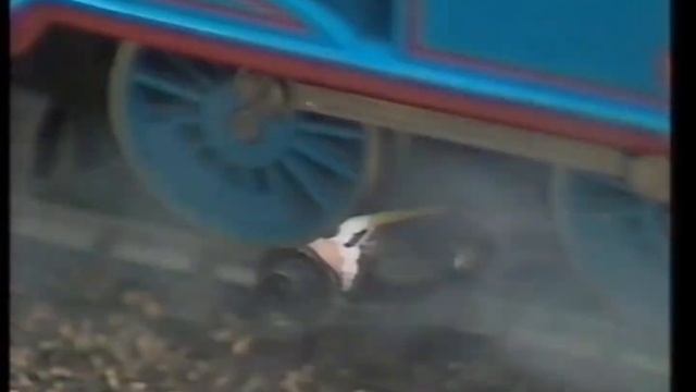 Thomas The Tanked Up Engine Theme смотреть онлайн