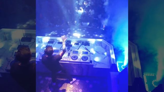 Deniz Koyu at Armania Phuket смотреть онлайн