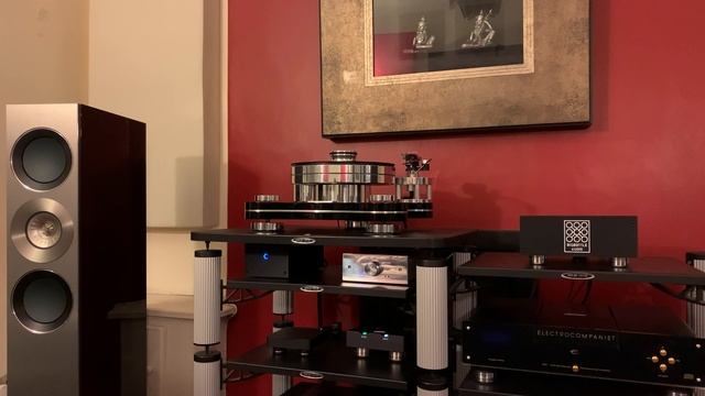 Auralic Mini + Chord Qutest DAC + KEF Reference 3 + Musical Fidelity AMS 35i + Roberta Gambarini смотреть онлайн