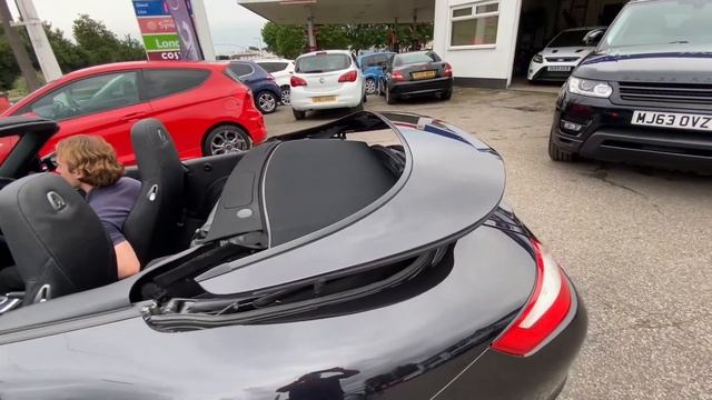 Porsche 911 Carrera 4 S TipTronic S смотреть онлайн