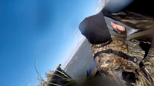 Duck Boss Boats handling the chop awesome! смотреть онлайн