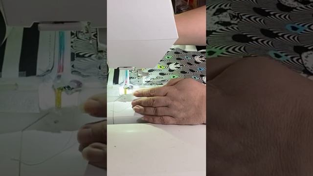 How to make a mini wallet in the embroidery machine. Make this cute little mini wallet. смотреть онлайн