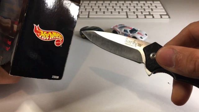 Lets Crack Open A 20 Year Old Premium Hot Wheels Work Truck! смотреть онлайн