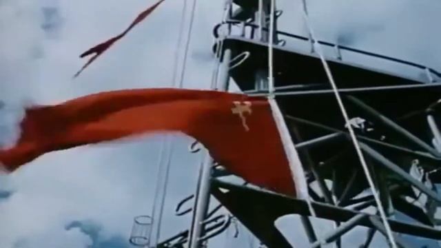 Kommunistisches Medley der DDR - Communist Medley of East Germany (English Lyrics) смотреть онлайн