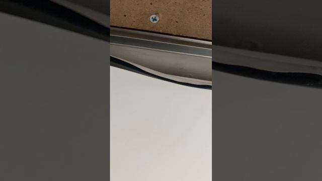 натяжной потолок с выходом на чердак