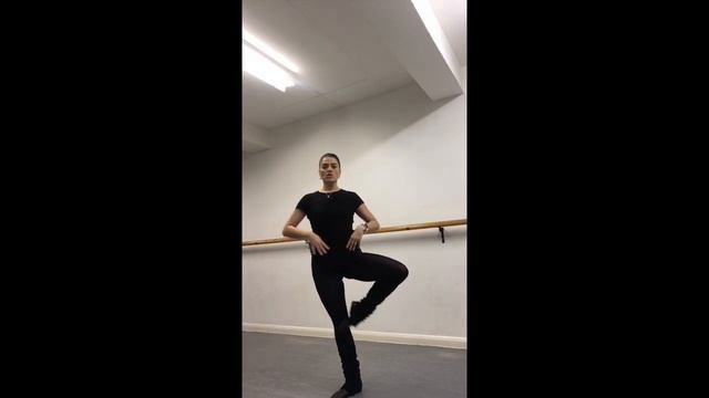 How to do a ballet turn home workout ballet tutorial pirouette en Dehors смотреть онлайн