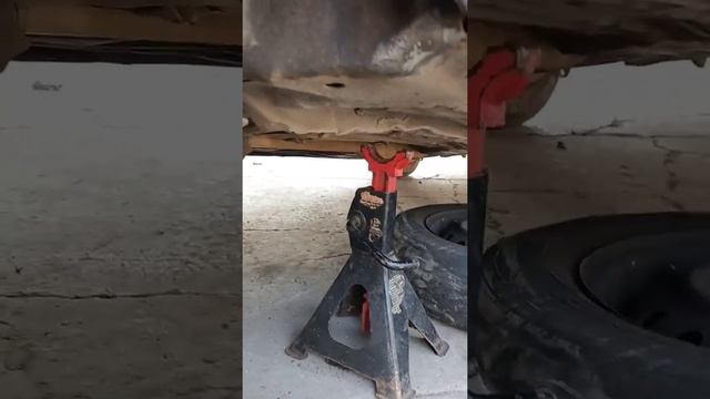 Por que mi auto se desflecha ala hora de un choque o accidente, como ejemplo Tsuru GS mod 2010. смотреть онлайн