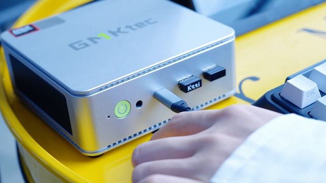 Take GMKtec NucBox K8 Out With You---Mini PC Powered By AMD Ryzen 7 8845HS #minipc #ryzen7 #amd #pc