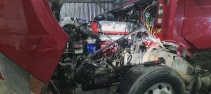 RED DETROIT на RED VOLVO VNL. ЗАМЕНА КАММИНС 15.