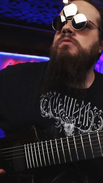 Поменял медиатор и научился игратьна гитаре смотреть онлайн