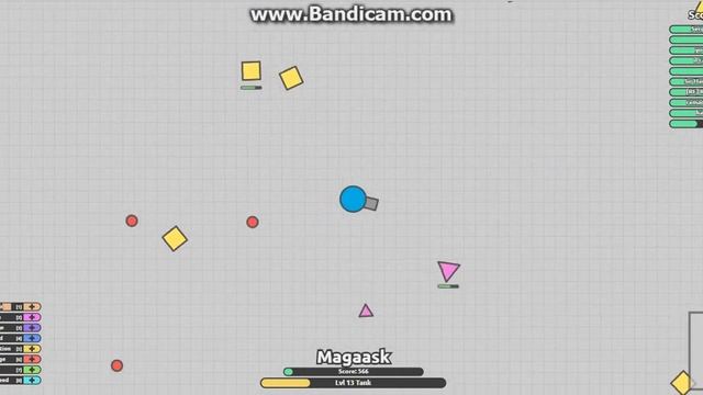 играю в DIEP.IO!!!!!!! да еще и с BANDICAM который съел звук смотреть онлайн