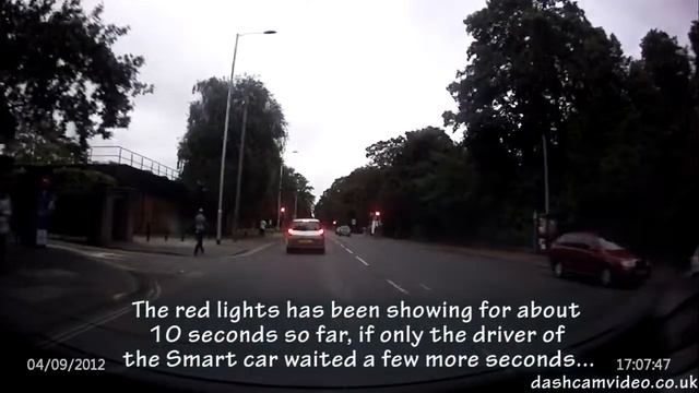 Tony's Dashcam - Smart driver jumps red lights - not very smart! ;) #201 смотреть онлайн