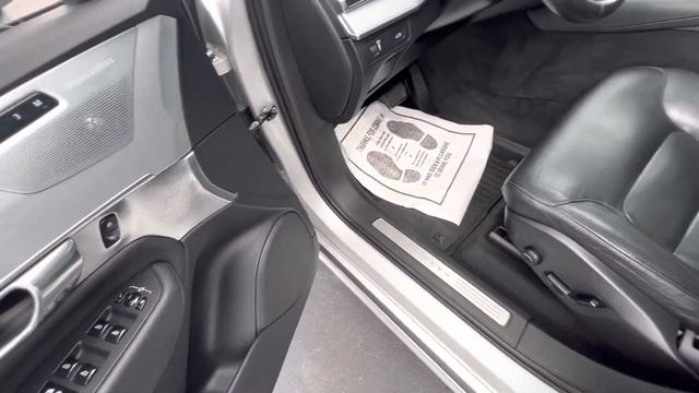17 Volvo xc90 смотреть онлайн
