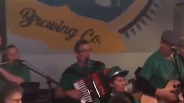 Irish Rover смотреть онлайн
