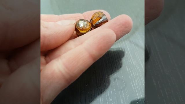 Amber bead pair custom order смотреть онлайн
