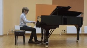 И. С. Бах-Прелюдия и фуга ля минор