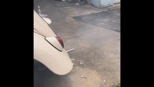 1964 VW Beetle AKA Herbie Gets Its Interior Put Back Together And A Start Up смотреть онлайн