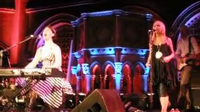Amanda Palmer - Oasis смотреть онлайн
