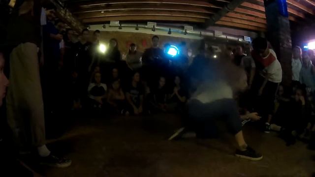 ГРИША vs. СТАСЯ vs. ГЕКМАН | HIP-HOP BEGINNERS 1/8 | PSCh ANNIVERSARY 3 смотреть онлайн