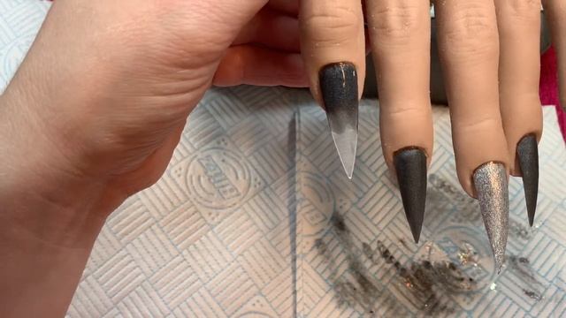 Silver And Grey Acrylic nail art and crystal design moyra and nail смотреть онлайн
