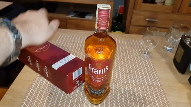 GRANT'S TRIPLE WOOD STAND FAST BLENDED SCOTCH WHISKY (4K) смотреть онлайн