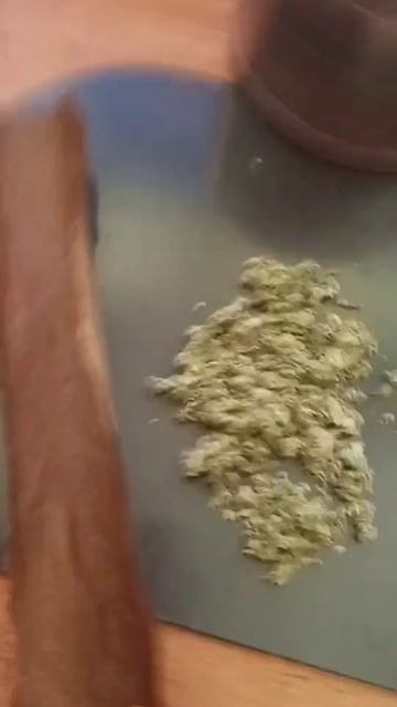 this herbal blend is mullein, prickly lettuce, thc and lavender смотреть онлайн