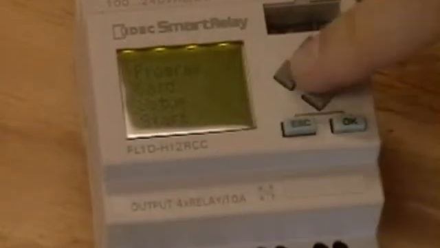 Smart Relay смотреть онлайн