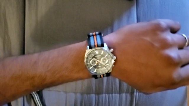 Seiko Mechaquartz SSB409 Chronograph/Tachymeter!!! смотреть онлайн