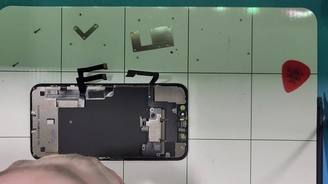 Yep that be a crack. iPhone 11 screen replacement смотреть онлайн
