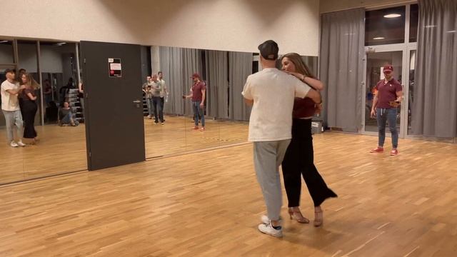 Casino (Salsa Cubana) - Figura Setenta Complicado Con Gancho