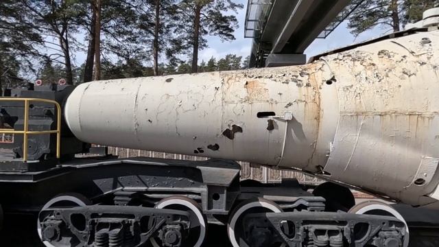 Рейс Екатеринбург-Новосибирск, смотрю музей паровозов