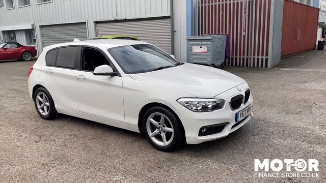 BMW 1 Series 116d ED Plus Hatchback (2017) смотреть онлайн