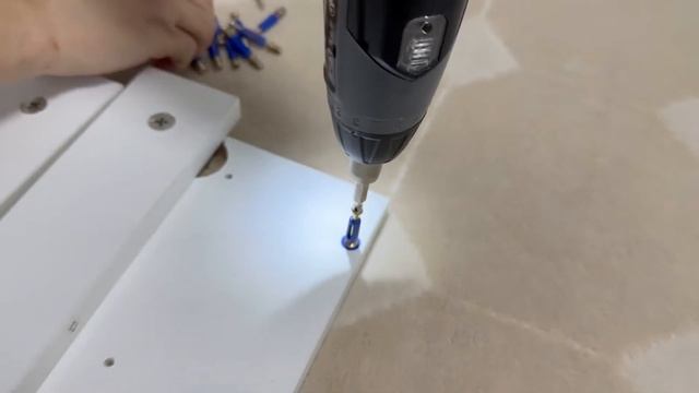 YILQQPER Nightstand With 3 Drawers, Led Light. Assembly Video
