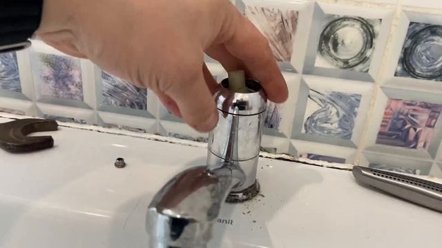 Ремонт однорычажного смесителя смотреть онлайн