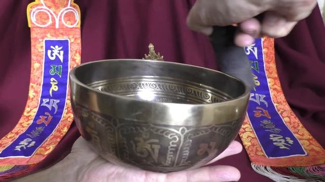 Поющая чаша кованая Премиум 19 см Ля# 231 Гц, Ми 657 Гц смотреть онлайн