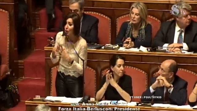 La Bernini [ elegantissima ] sputa la verità in faccia al governo Casalino Di Maio Salvini смотреть онлайн