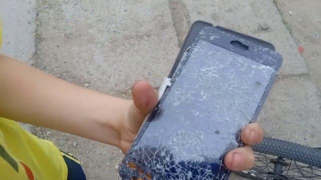 треш обзор на новый лайфон 164959мега ультра про мини на 936995467мега байт, супер зарядка. смотреть онлайн