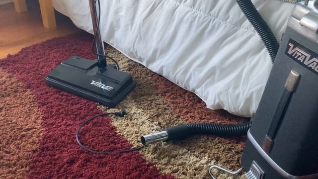 Vita Vac model 88 tank type vacuum cleaner (made by Air-Way) смотреть онлайн