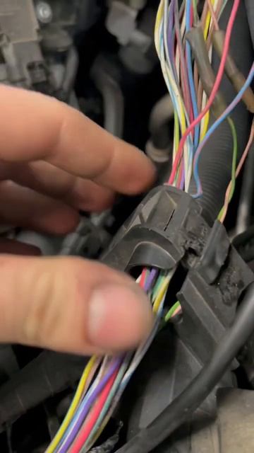 Dealer Repair Gone Wrong. BMW 328i F30 Steering Control Module and Engine Module Faults. No Surpris смотреть онлайн