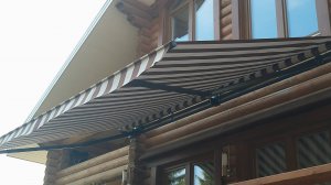 Маркиза для террасы выдвижная, горизональная, локтевая, тканевая,уличная. Для кафе, ресторана, сада